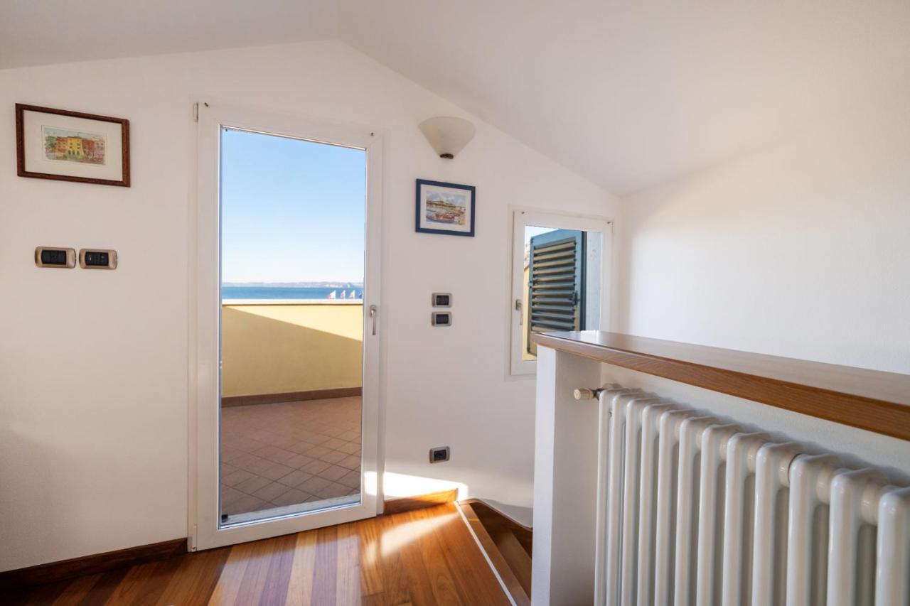 Apartmentsgarda - Baia Del Garda 5 Exteriör bild