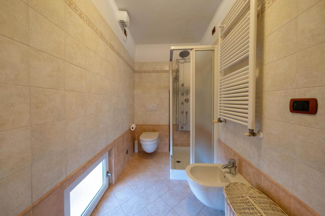 Apartmentsgarda - Baia Del Garda 5 Exteriör bild