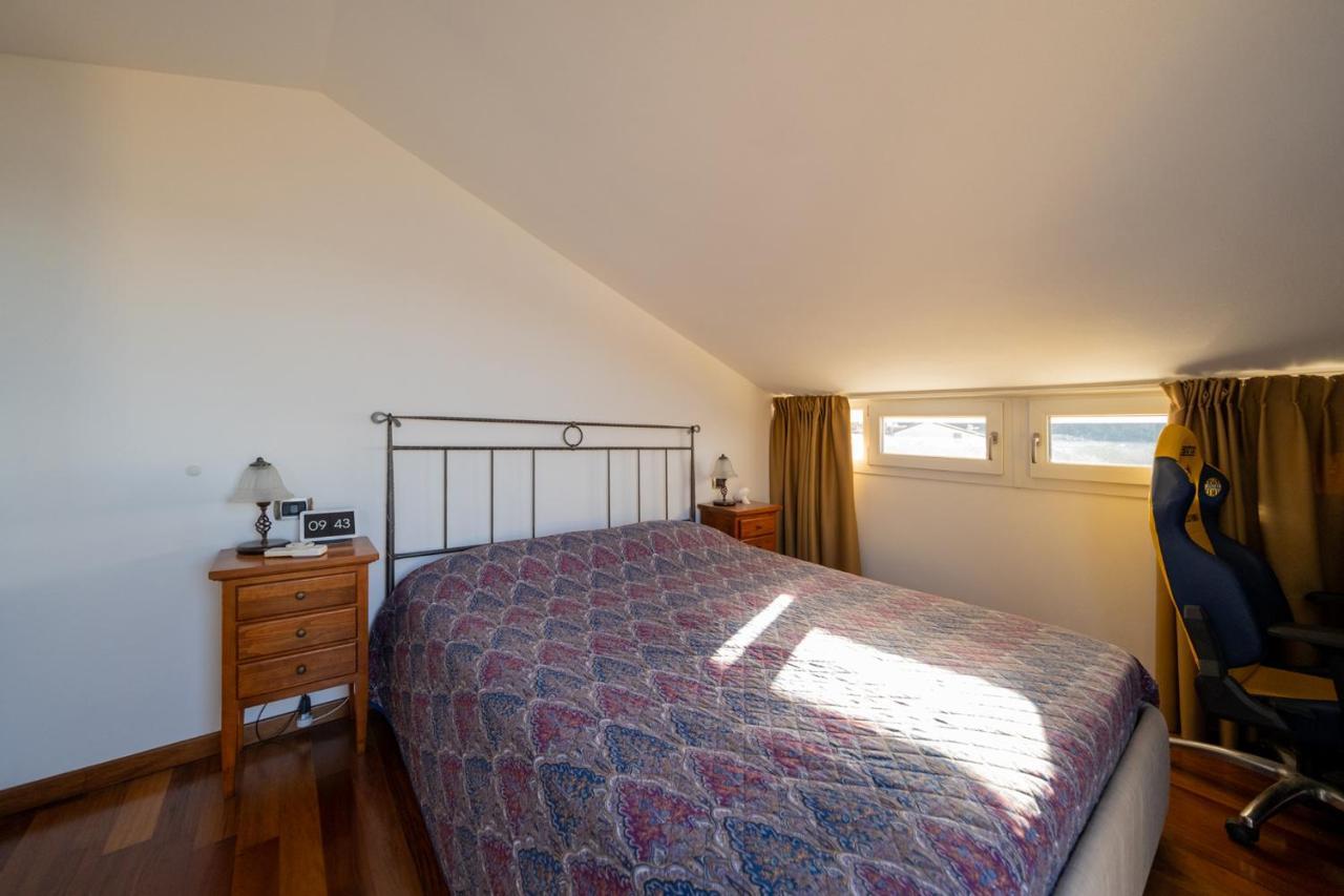 Apartmentsgarda - Baia Del Garda 5 Exteriör bild